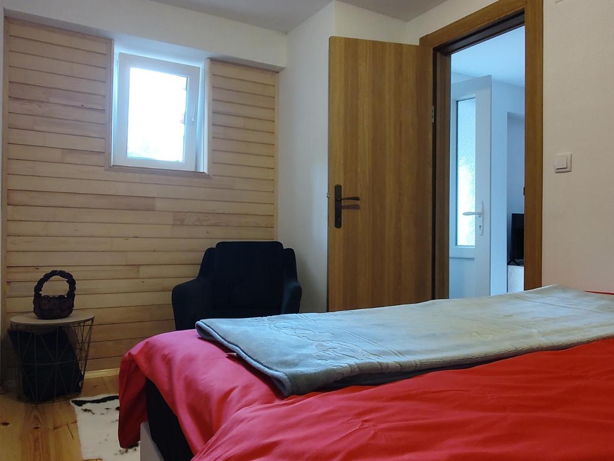 Apartments Center Of The World Zabljak  Bagian luar foto
